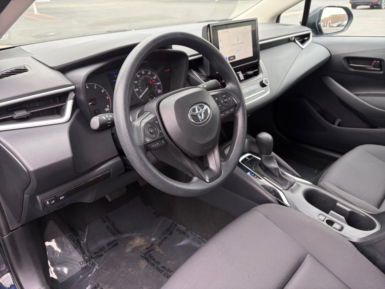 Used 2024 Toyota Corolla LE FWD image 10