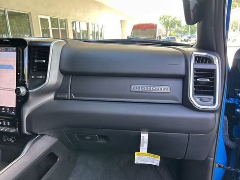 Used 2025 RAM 1500 Big Horn AWD/4WD image 28