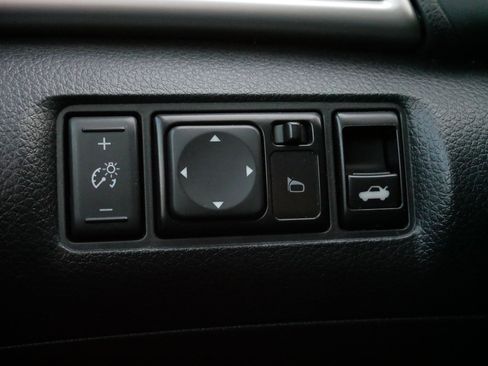 Used 2017 Nissan Sentra S w/ S Style Package image 28