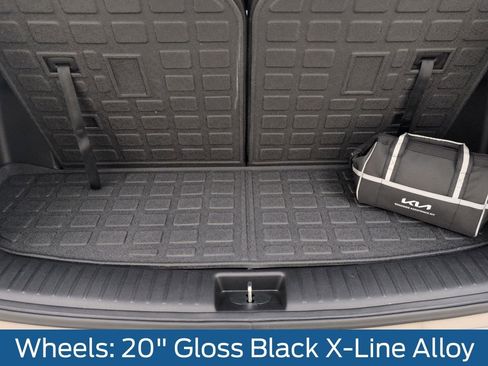 Used 2025 Kia Sorento X-Line EX image 41