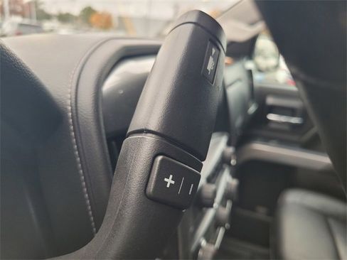 Used 2017 Chevrolet Silverado 1500 LTZ Z71 image 20