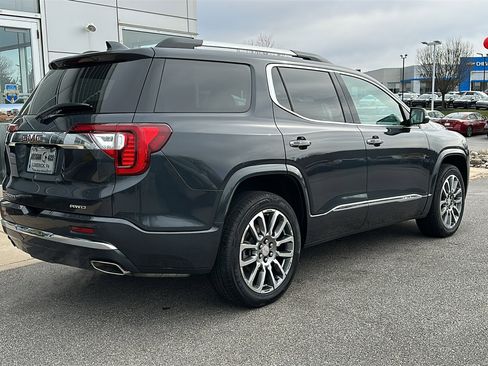 Used 2021 GMC Acadia Denali w/ Denali Ultimate Package image 8