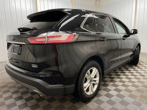 Used 2020 Ford Edge SEL w/ Cold Weather Package AWD/4WD image 18