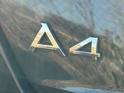Used 2023 Audi A4 2.0T Premium w/ Convenience Package image 17