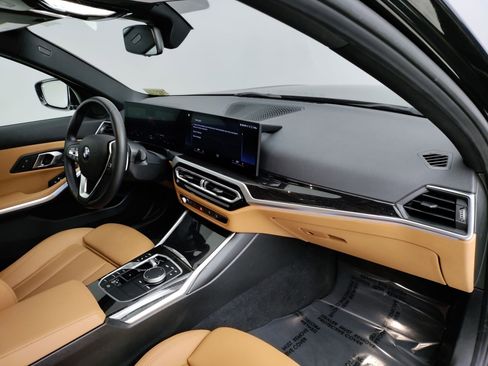 Used 2024 BMW 330i Sedan w/ Convenience Package image 31