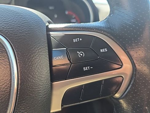 Used 2020 Dodge Durango SXT w/ 3rd Row Seating Group image 14