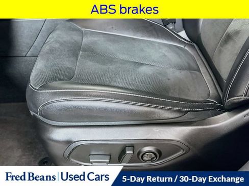 Used 2024 Jeep Grand Cherokee L Laredo AWD/4WD image 22