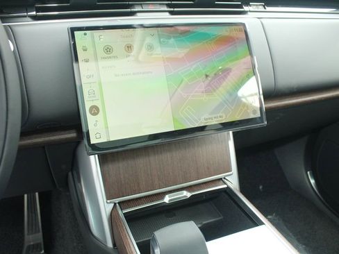 New 2026 Land Rover Range Rover SE image 20