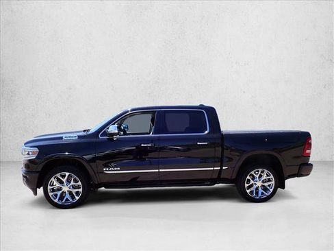Used 2022 RAM 1500 Limited AWD/4WD image 2