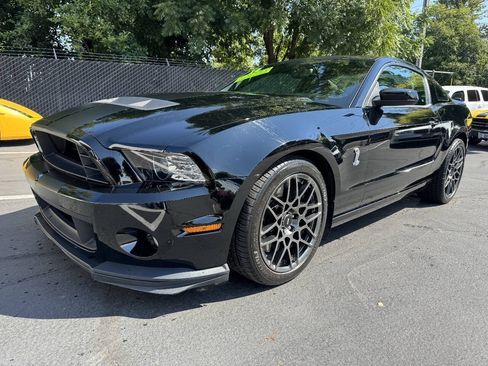 Used 2014 Ford Mustang Shelby GT500 w/ Equipment Group 821A RWD image 1