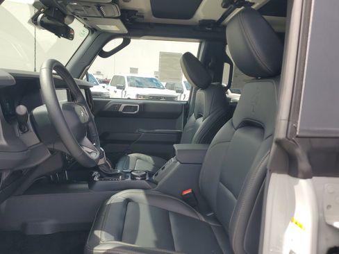 New 2026 Ford Bronco Badlands AWD/4WD image 10