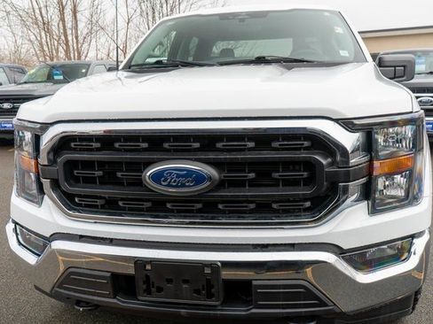 Used 2023 Ford F150 XLT image 3