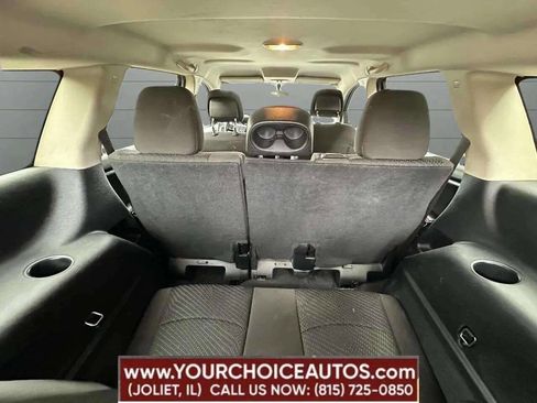 Used 2018 Dodge Journey SE w/ Blacktop Package image 26