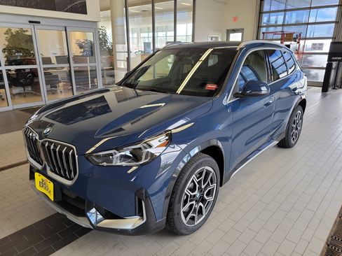 New 2026 BMW X1 xDrive28i w/ Convenience Package AWD/4WD image 1