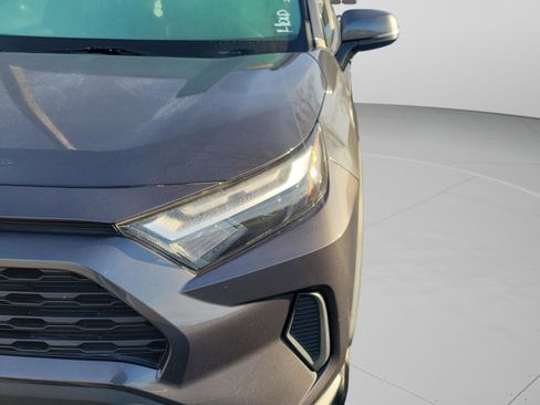 Certified 2022 Toyota RAV4 XLE w/ Convenience Package image 12