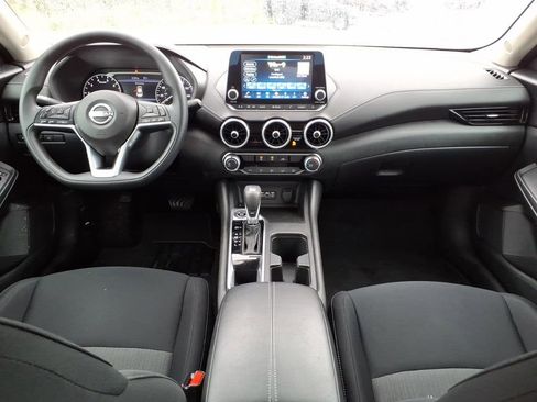 Used 2024 Nissan Sentra SV FWD image 18