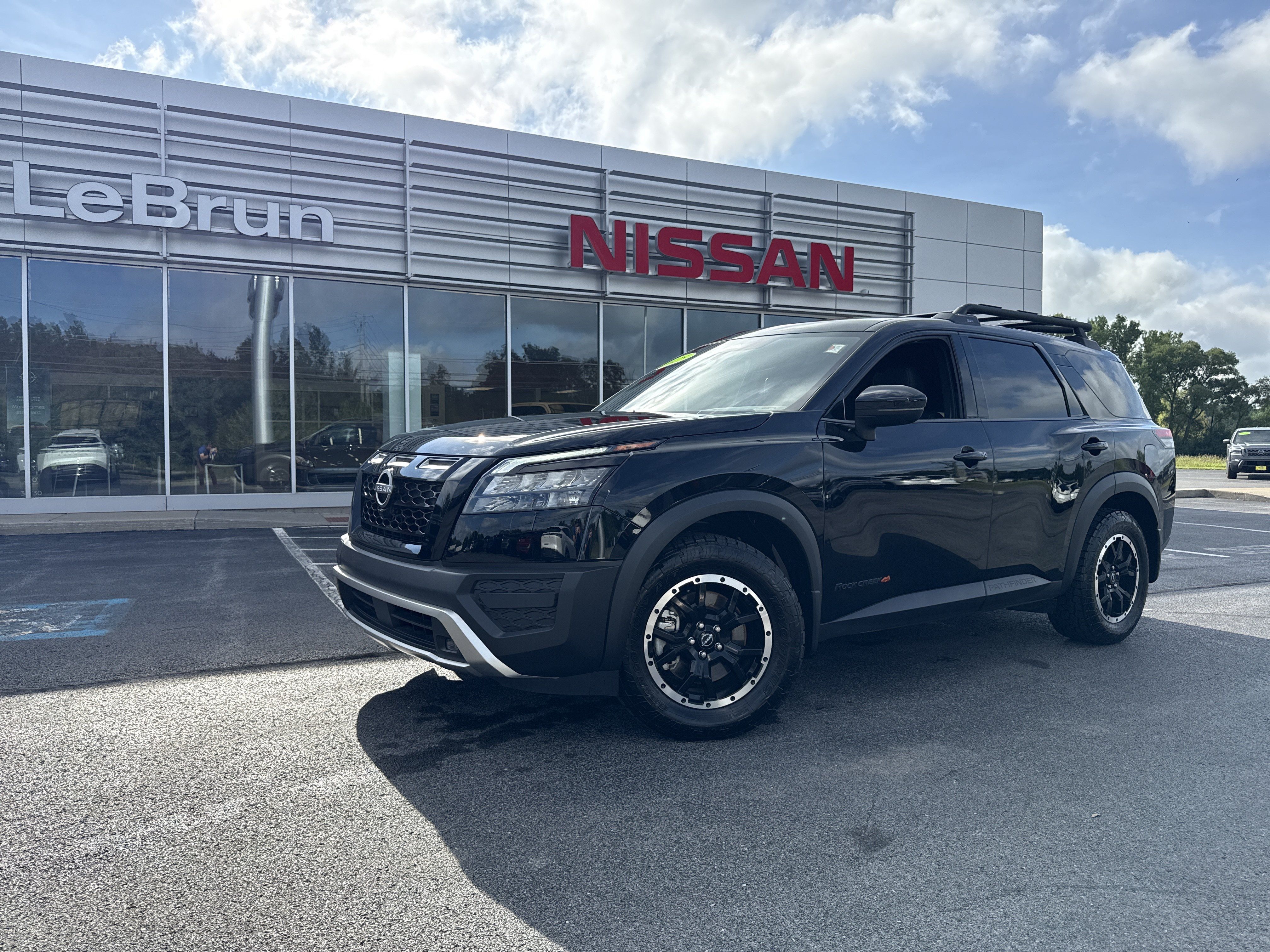 Certified 2025 Nissan Pathfinder Rock Creek AWD/4WD image 1