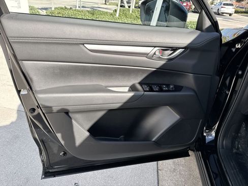 New 2025 MAZDA CX-5 AWD 2.5 S w/ Preferred Package image 40