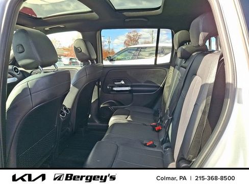 Used 2020 Mercedes-Benz GLB 250 4MATIC image 12