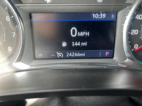 Used 2024 Chevrolet Traverse LT FWD image 27