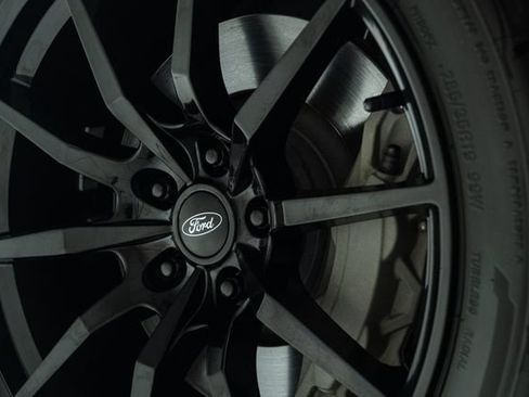 Used 2017 Ford Mustang GT RWD image 23