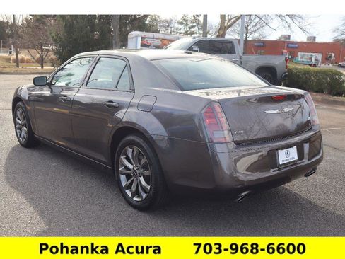 Used 2014 Chrysler 300 S image 5
