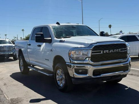 Used 2024 RAM 2500 Big Horn w/ Off Road Package AWD/4WD image 8