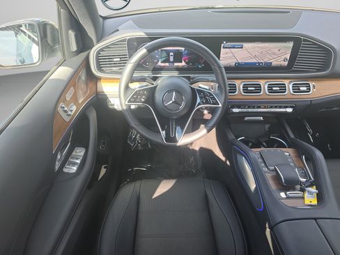 Certified 2025 Mercedes-Benz GLE 580 GLE 580 image 16
