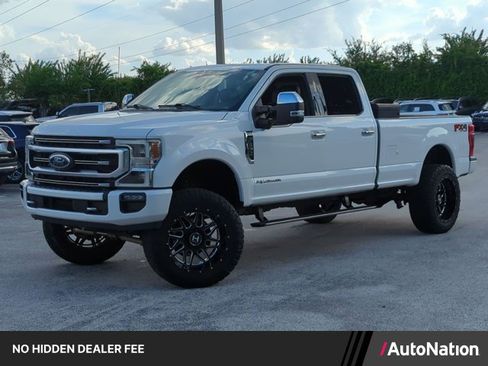 Used 2022 Ford F350 Platinum w/ FX4 Off-Road Package AWD/4WD image 1