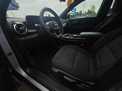 Used 2026 Chevrolet Equinox LT AWD/4WD image 20