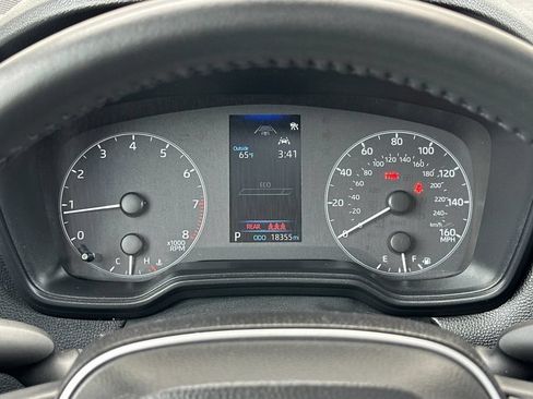 Used 2024 Toyota Corolla Cross LE w/ Moonroof Package AWD/4WD image 24