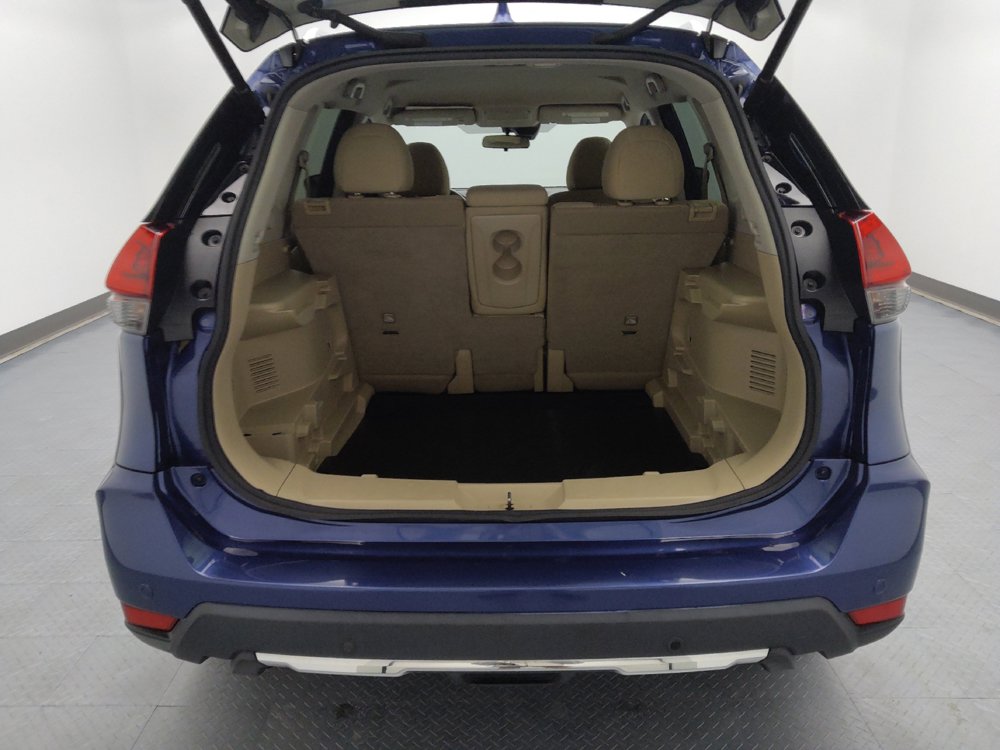Used 2020 Nissan Rogue SV AWD/4WD image 29