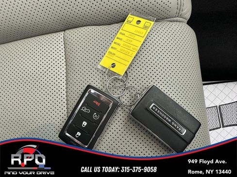 Used 2022 Jeep Grand Wagoneer Series I image 35