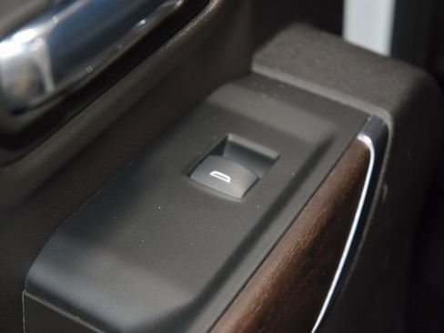 Used 2023 GMC Sierra 3500 Denali w/ Denali Ultimate Package image 49