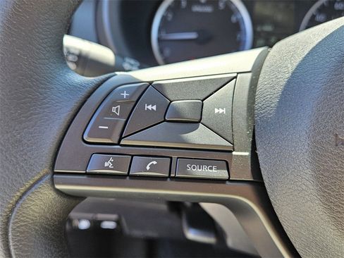 New 2025 Nissan Kicks Play S image 24