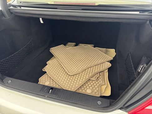 Used 2010 Mercedes-Benz S 550 4MATIC image 26