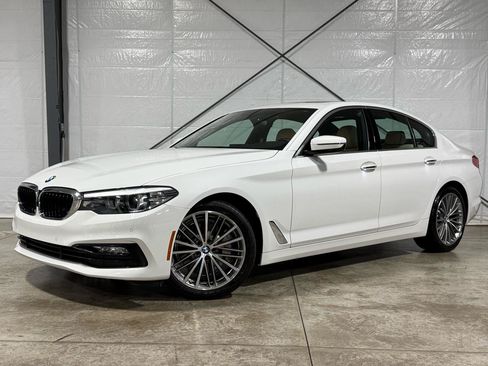 Used 2018 BMW 530i RWD image 1