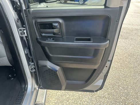 Used 2019 RAM 1500 Tradesman w/ Tradesman SXT Package image 19