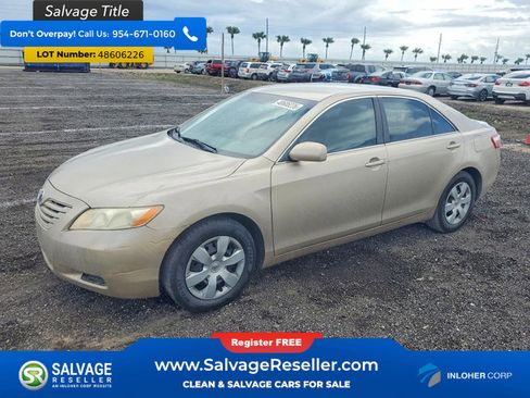 Used 2009 Toyota Camry FWD image 1