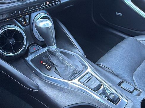 Used 2016 Chevrolet Camaro SS image 27