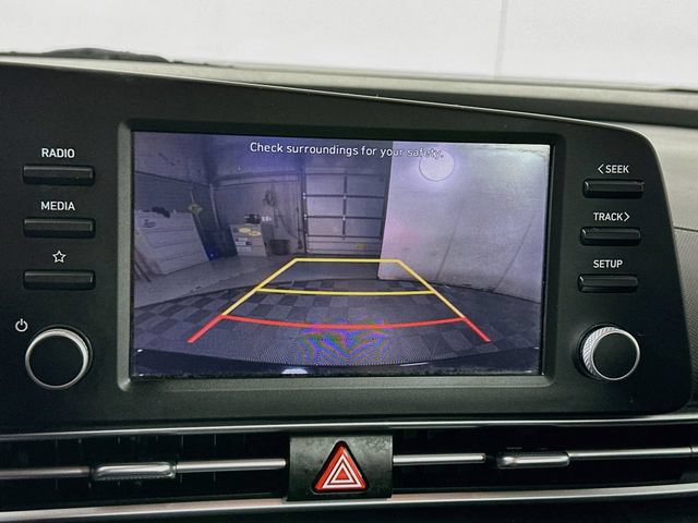 Certified 2023 Hyundai Elantra SEL w/ Cargo Package FWD image 17
