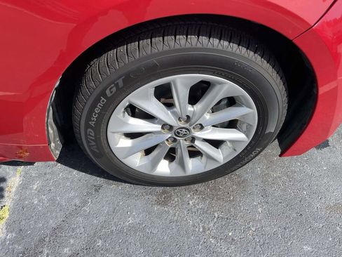 Used 2021 Toyota Corolla XLE image 26