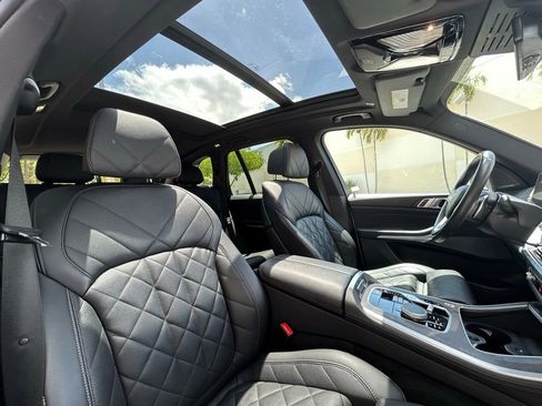 Used 2024 BMW X5 xDrive40i w/ Premium Package image 39