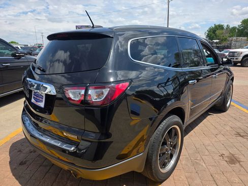 Used 2017 Chevrolet Traverse Premier AWD/4WD image 5