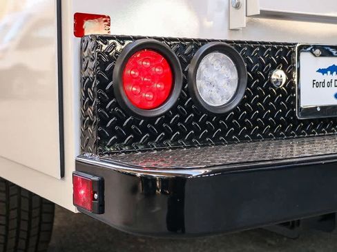 New 2026 Ford F250 XL w/ XL Chrome Package RWD image 11