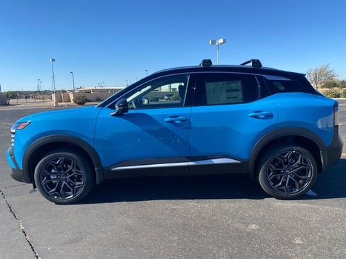 New 2026 Nissan Kicks SR image 3