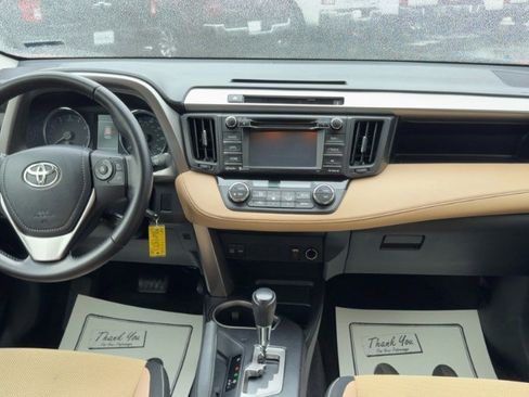 Used 2016 Toyota RAV4 XLE image 14