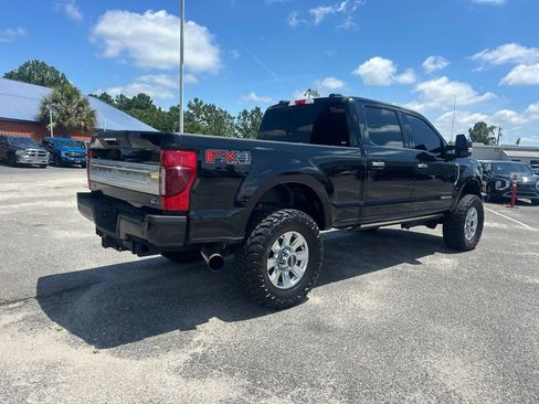 Used 2021 Ford F250 Platinum w/ FX4 Off-Road Package AWD/4WD image 3