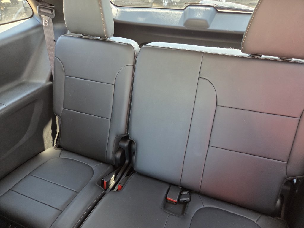 Certified 2020 Chevrolet Traverse LT FWD image 21