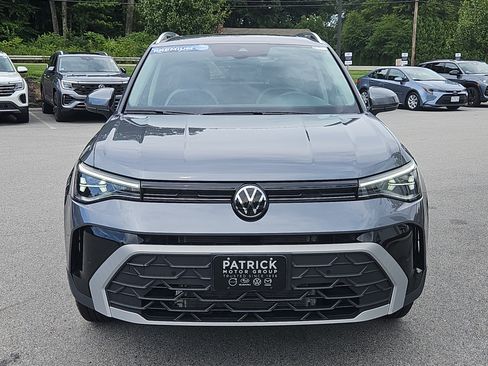 Used 2025 Volkswagen Taos SE AWD/4WD image 25